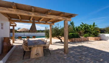 Resa Estates finca sale koop ibiza Jorge terrace 5.jpg
